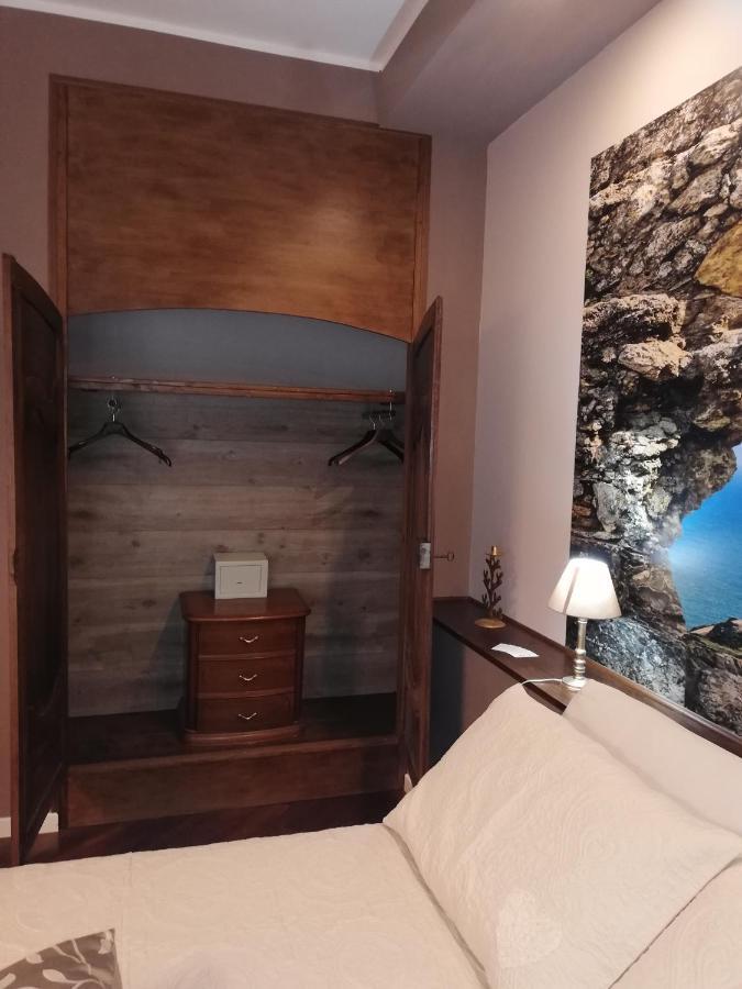 La Casa Di Adele Cagliari B&B Exteriér fotografie